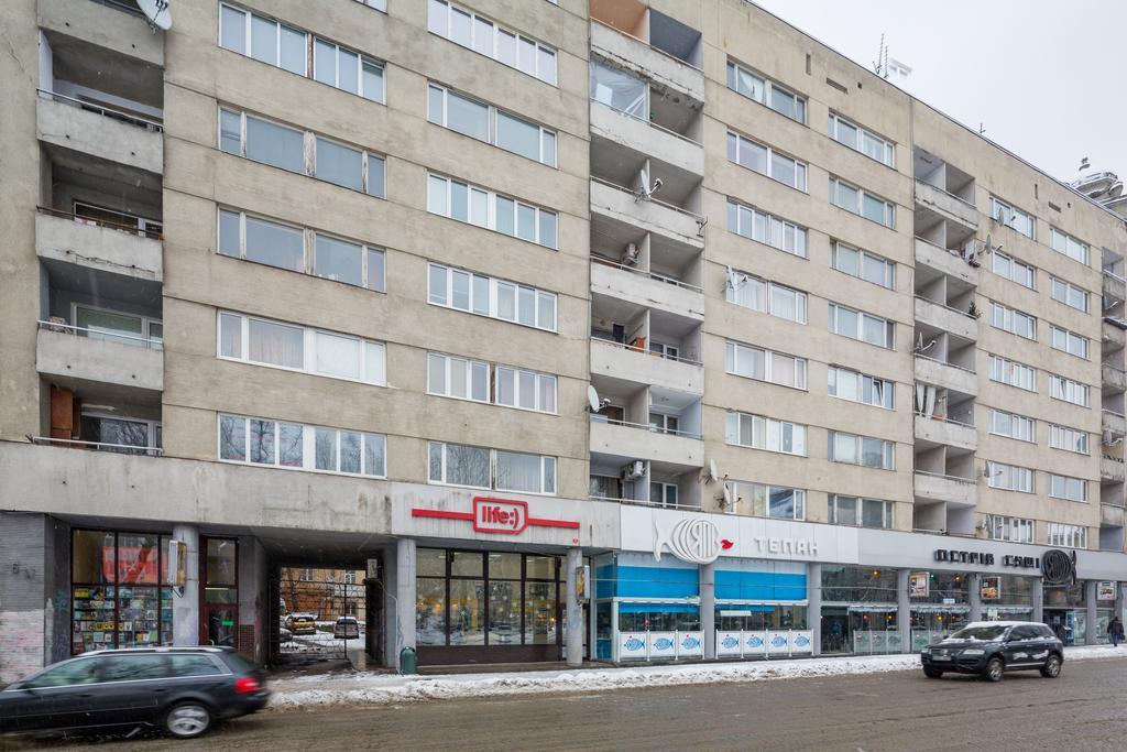 Centre Apartment On Svobody Avenue Lviv Exterior photo